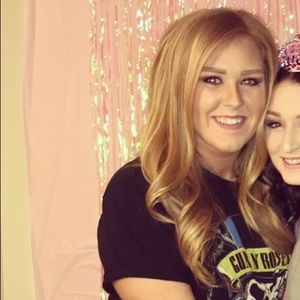 Meet your Posher, Haley